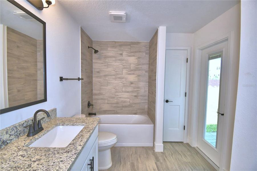 Furnished interior view inside a new home in Lake Juliana Estates, Auburndale (Image 13).