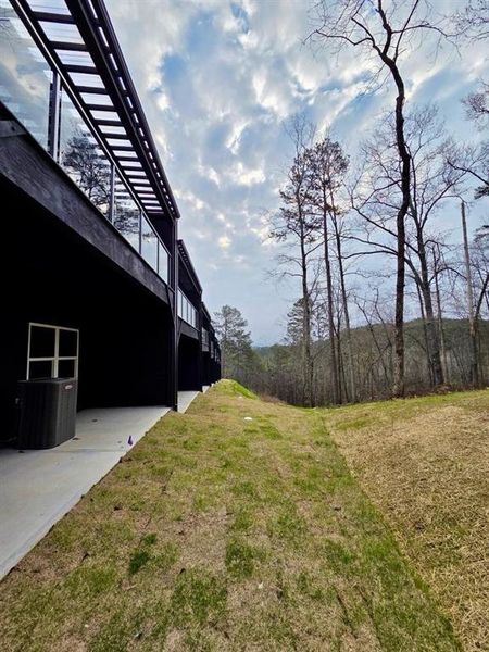 Image 33 of a home in .