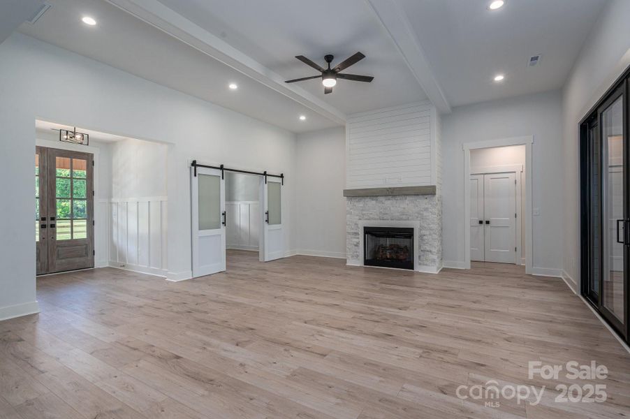 Spacious, unfurnished interior of a new home in , Maiden (Image 30).