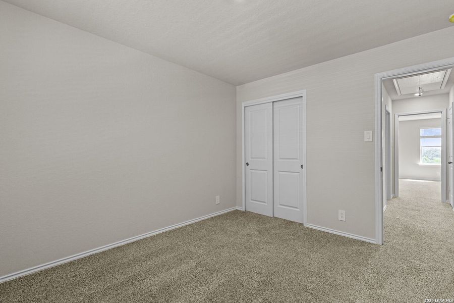 Spacious, unfurnished interior of a new home in Redbird Ranch, San Antonio (Image 32).