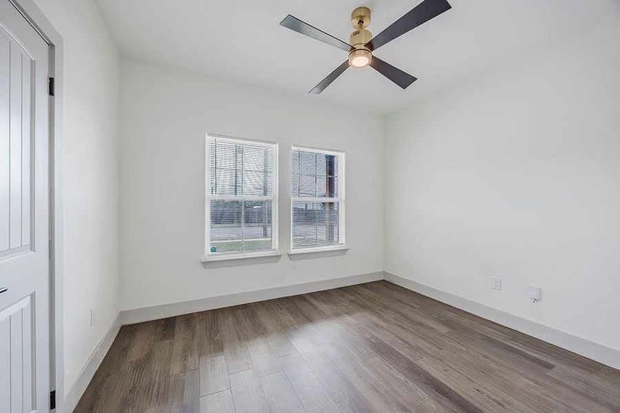Spacious, unfurnished interior of a new home in , Fort Worth (Image 29).