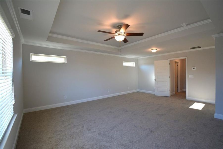 Spacious, unfurnished interior of a new home in , Braselton (Image 20). Spacious, unfurnished interior of a new home in , Braselton (Image 20).