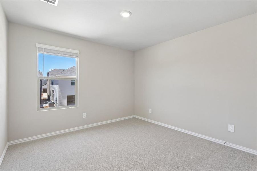 Spacious, unfurnished interior of a new home in Oak Ridge Park, Corinth (Image 36). Spacious, unfurnished interior of a new home in Oak Ridge Park, Corinth (Image 36).