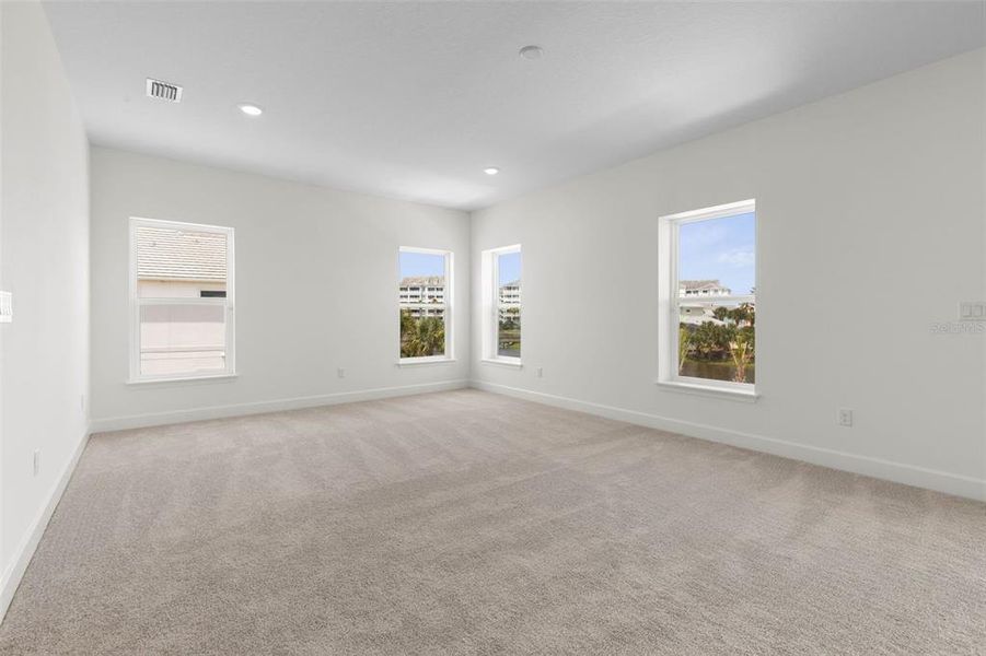 Spacious, unfurnished interior of a new home in , Palm Coast (Image 53).
