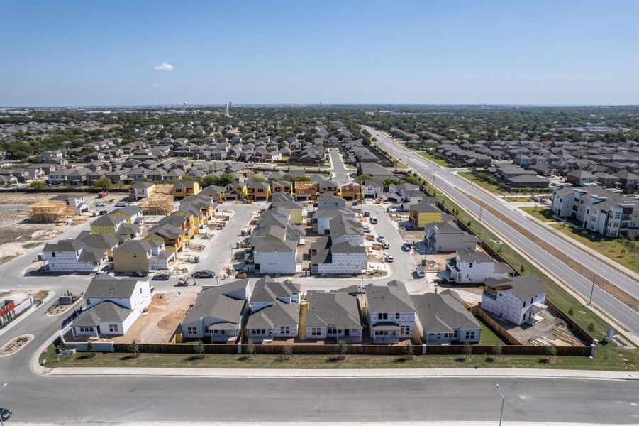 Aerial view of the Cielo West community in Round Rock, TX, showing layout and nearby surroundings (Image 1). Aerial view of the Cielo West community in Round Rock, TX, showing layout and nearby surroundings (Image 1).
