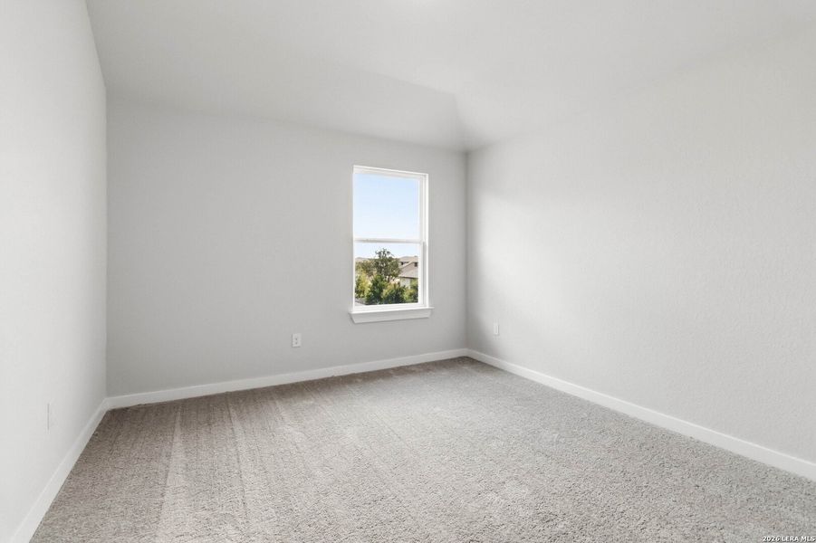 Spacious, unfurnished interior of a new home in Timber Creek, San Antonio (Image 18). Spacious, unfurnished interior of a new home in Timber Creek, San Antonio (Image 18).