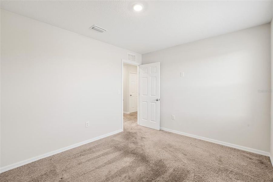 Spacious, unfurnished interior of a new home in New Home Communities Near Tampa, Ocala, and Orlando, Florida, Lithia (Image 20). Spacious, unfurnished interior of a new home in New Home Communities Near Tampa, Ocala, and Orlando, Florida, Lithia (Image 20).