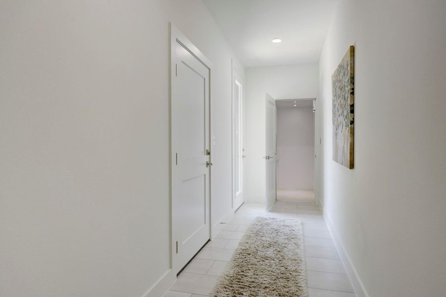 Spacious, unfurnished interior of a new home in , Austin (Image 20). Spacious, unfurnished interior of a new home in , Austin (Image 20).
