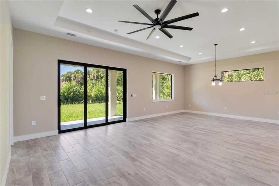 Spacious, unfurnished interior of a new home in , Rotonda West (Image 15).
