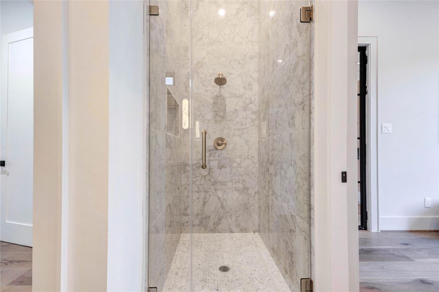 Image 47 of a home in .