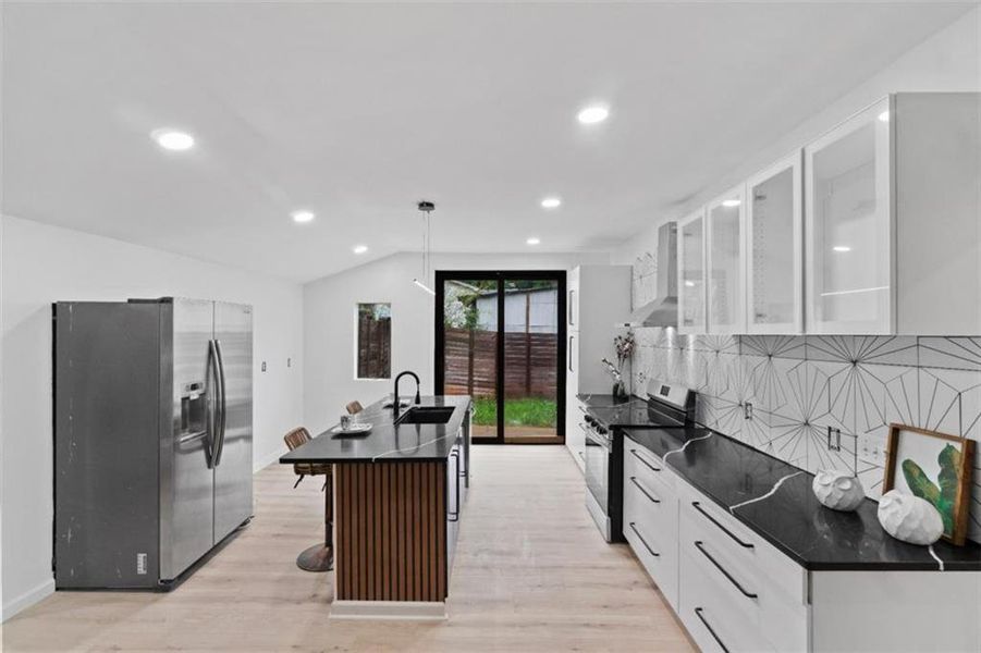 Furnished interior view inside a new home in , Decatur (Image 9).