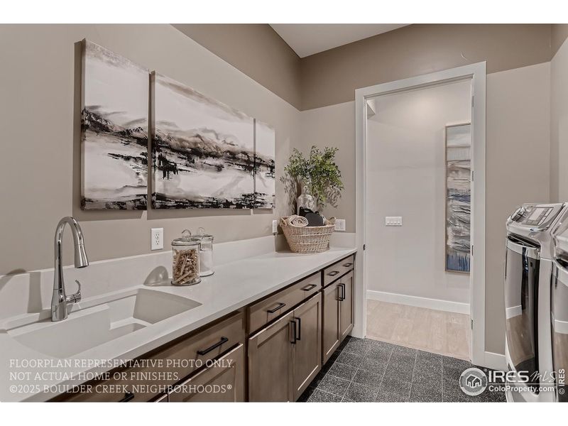 Furnished interior view inside a new home in , Broomfield (Image 5).