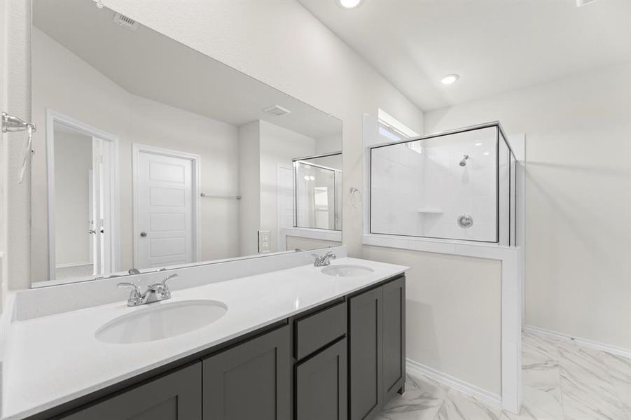 18. 3316 Dahlia - Bath (4)