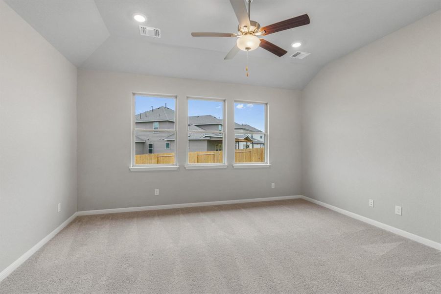 Spacious, unfurnished interior of a new home in Morningstar, Andice (Image 21).