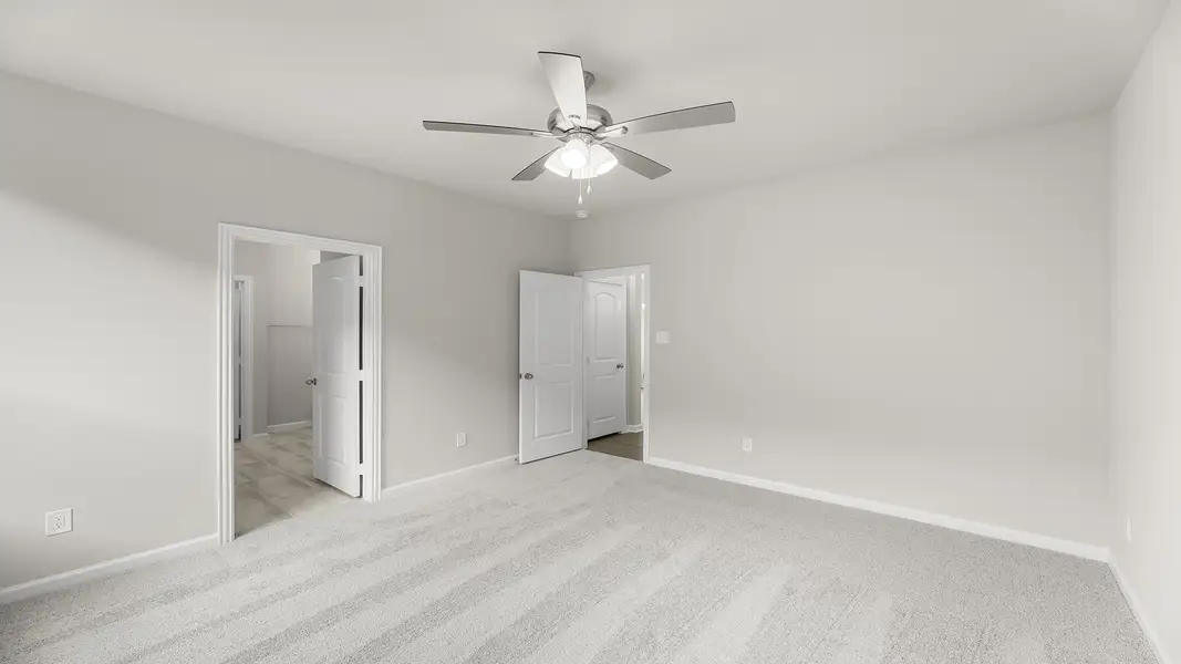 Spacious, unfurnished interior of a new home in Waterscape, Royse City (Image 23).
