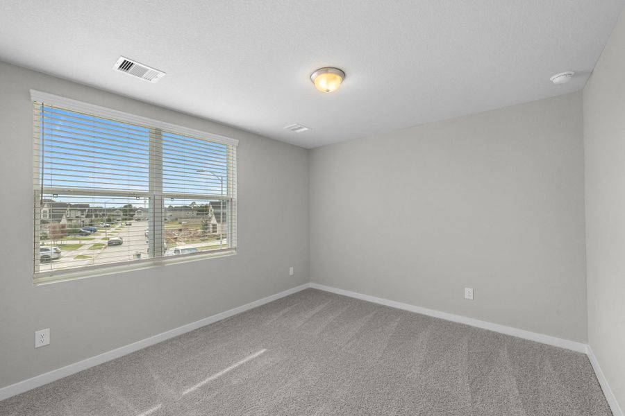 Spacious, unfurnished interior of a new home in Grand Oaks Village, Houston (Image 11). Spacious, unfurnished interior of a new home in Grand Oaks Village, Houston (Image 11).