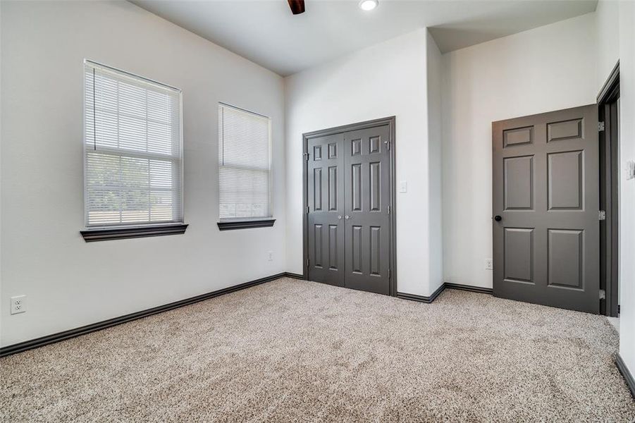 Spacious, unfurnished interior of a new home in , West Tawakoni (Image 20).