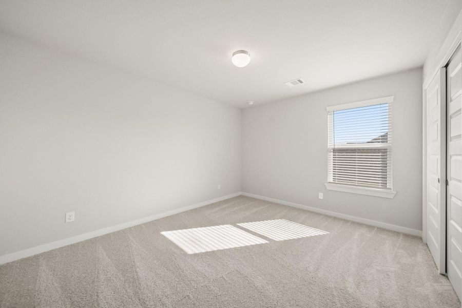 Spacious, unfurnished interior of a new home in Huntington Place, Rosharon (Image 14). Spacious, unfurnished interior of a new home in Huntington Place, Rosharon (Image 14).