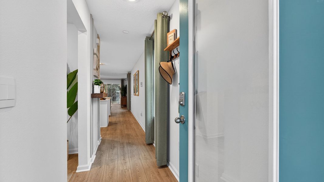 Representative furnished interior of a home built from the Carson by D.R. Horton in Hansen Creek, Jacksonville (Image 4).