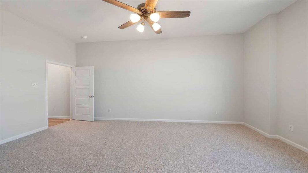 Spacious, unfurnished interior of a new home in Avondale, Fate (Image 19).