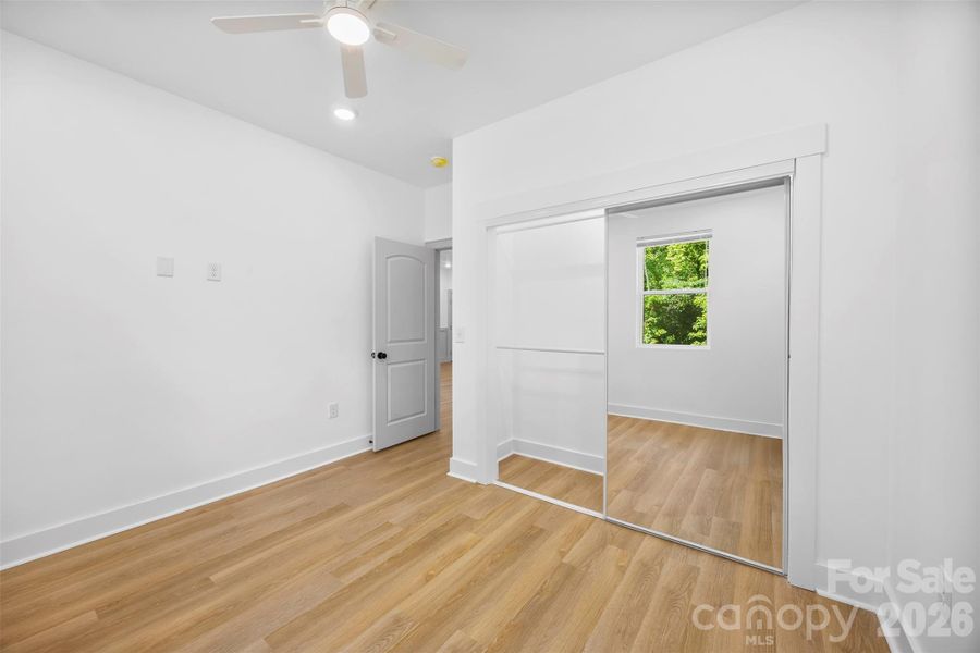 Spacious, unfurnished interior of a new home in , Dallas (Image 20). Spacious, unfurnished interior of a new home in , Dallas (Image 20).