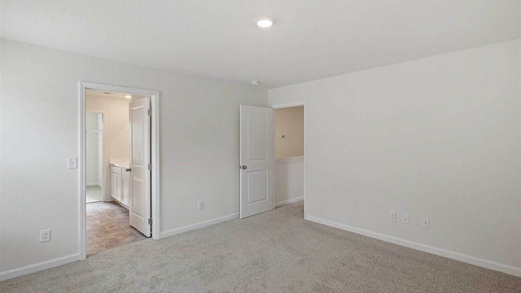 Representative unfurnished interior of a home built from the Edmon by D.R. Horton in Johnson Farms, Greeneville (Image 11).