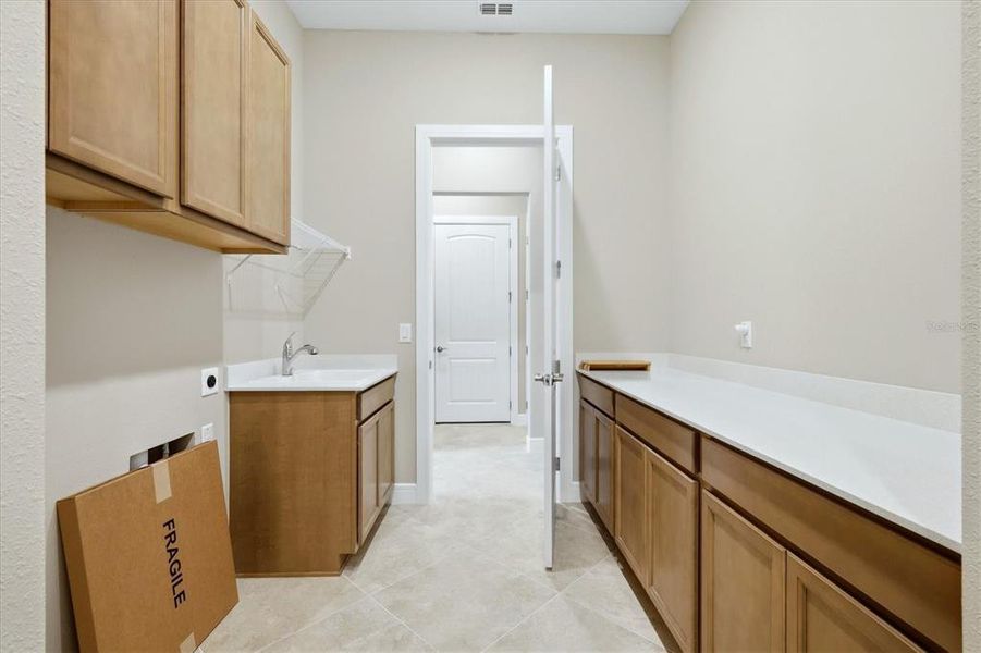 Furnished interior view inside a new home in , Parrish (Image 20).