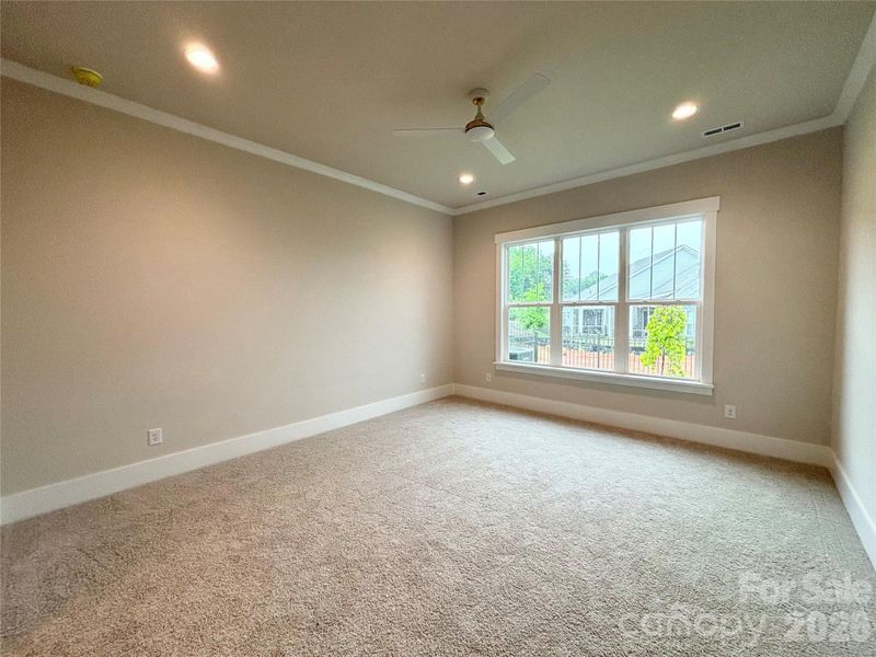 Spacious, unfurnished interior of a new home in Cumberland, Concord (Image 21).