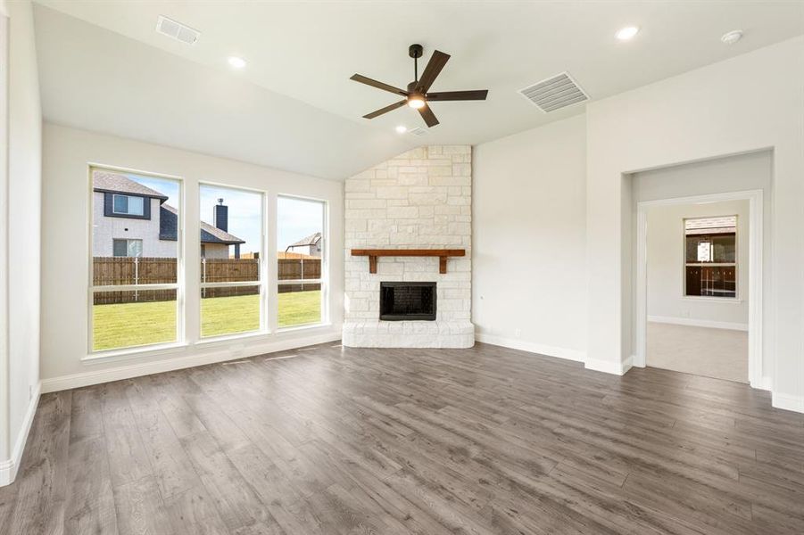 Image 38 of a home in Hulen Trails Classic 50. Image 38 of a home in Hulen Trails Classic 50.