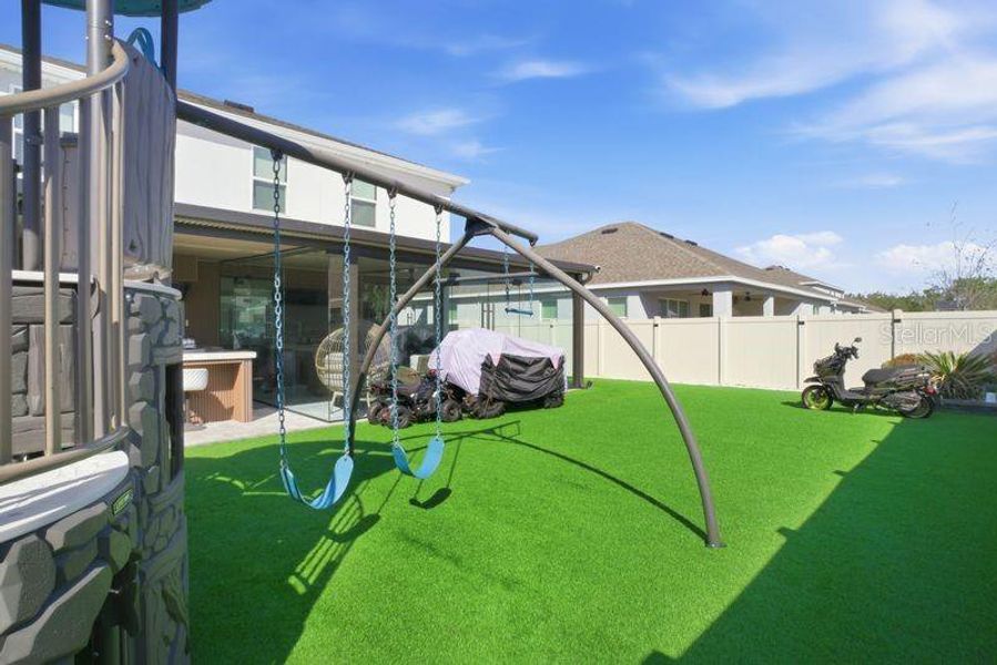 Community amenities in Storey Creek, Kissimmee (Image 50).