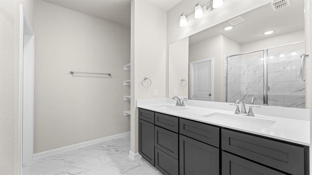 20. 2910 Plum Creek - Bath