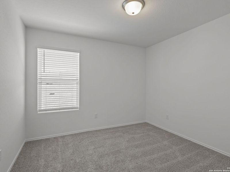 Spacious, unfurnished interior of a new home in Applewhite Meadows, San Antonio (Image 25).