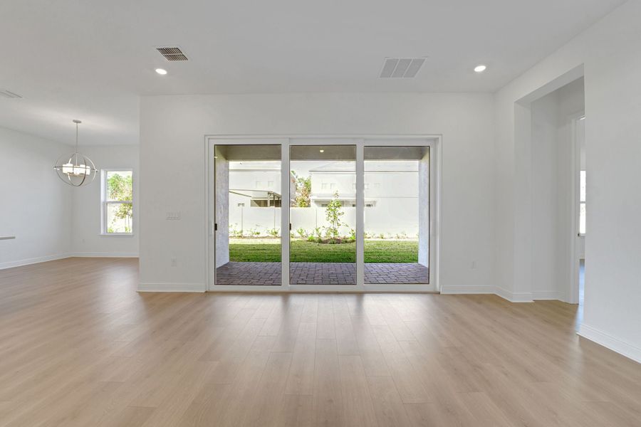 4br New Home in Windermere, FL.  - Slide 40