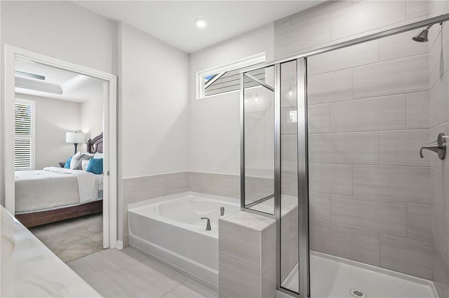 Furnished interior view inside a new home in Sun City Peachtree, Griffin (Image 11).