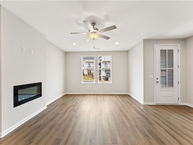 Spacious, unfurnished interior of a new home in Stegall Village, Cartersville (Image 22).