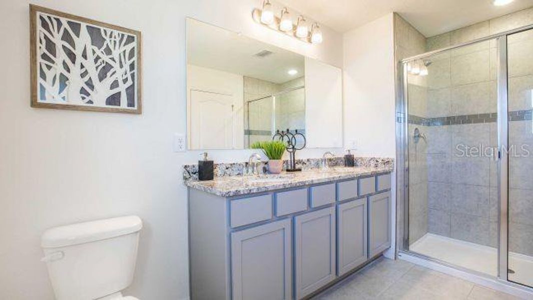 Furnished interior view inside a new home in , Lakeland (Image 11).