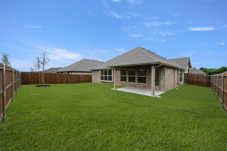 1009 Stonehaven- Back-1