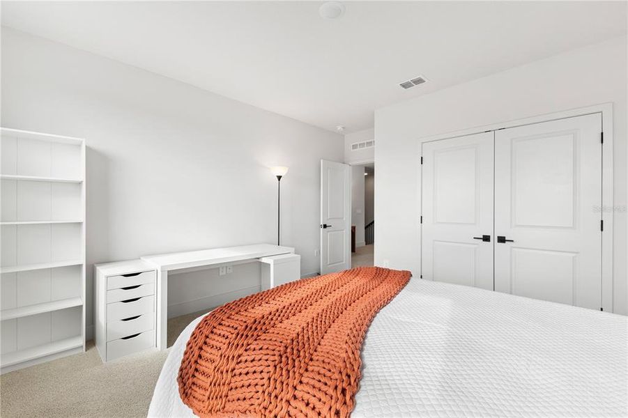 Furnished interior view inside a new home in Summerlake Reserve, Winter Garden (Image 43). Furnished interior view inside a new home in Summerlake Reserve, Winter Garden (Image 43).