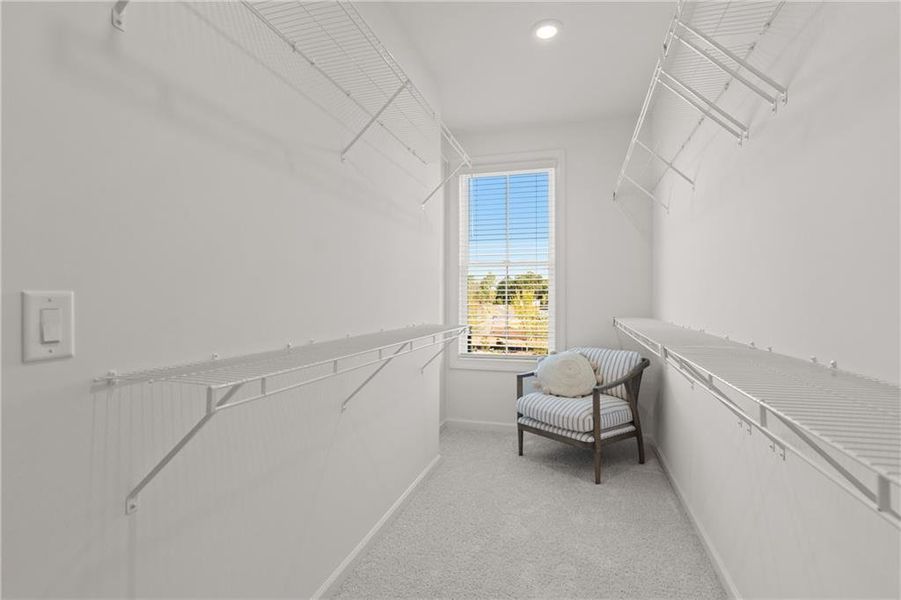 Spacious, unfurnished interior of a new home in IveyBrooke, Alpharetta (Image 21).