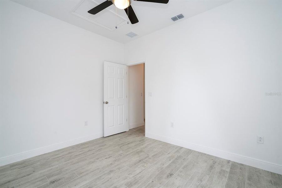 Spacious, unfurnished interior of a new home in , Ocala (Image 65).