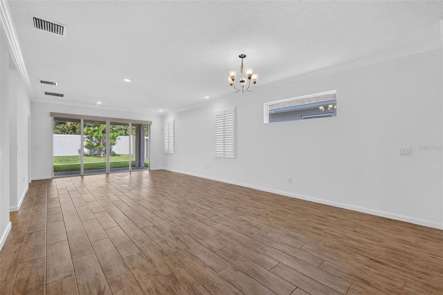 Spacious, unfurnished interior of a new home in , Mount Dora (Image 26).