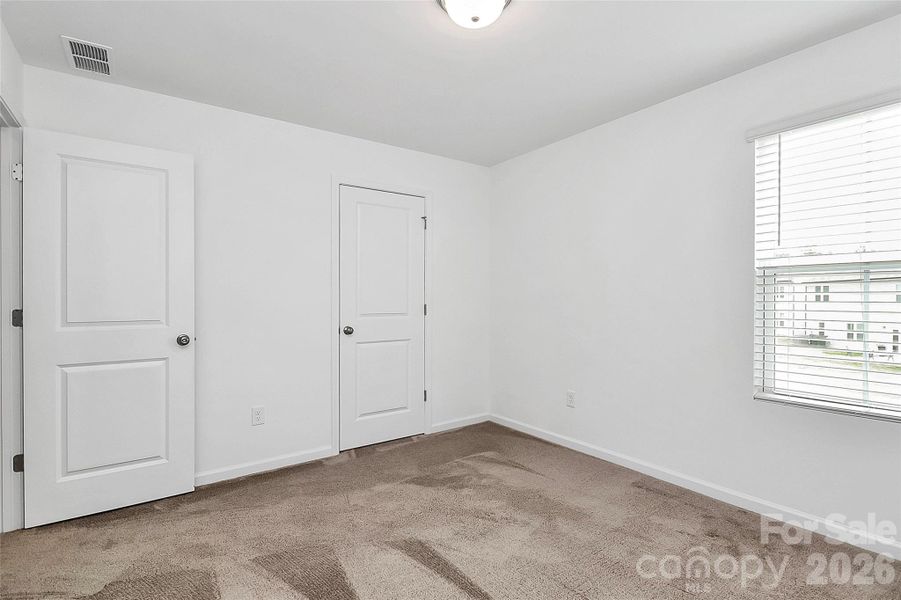 Spacious, unfurnished interior of a new home in Sunbriar, Charlotte (Image 22).