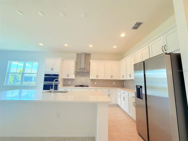 Furnished interior view inside a new home in , St. Cloud (Image 34).