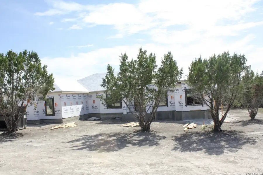 Image 15 of a home in .