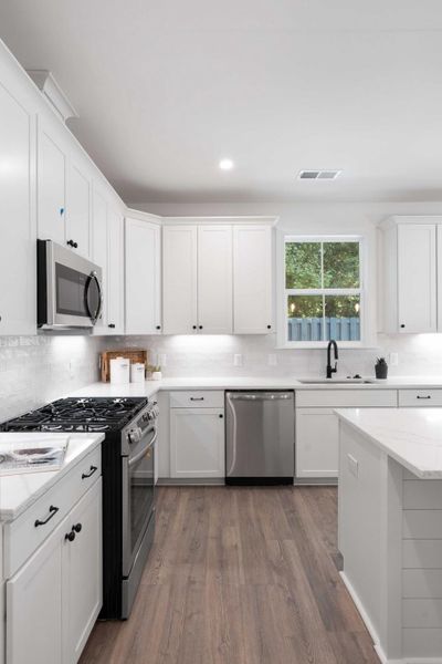 Furnished interior view inside a new home in Hayes Park, Johns Island (Image 27).