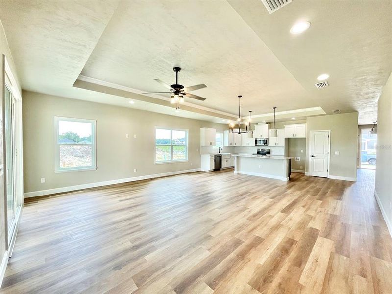Spacious, unfurnished interior of a new home in , Gainesville (Image 36).