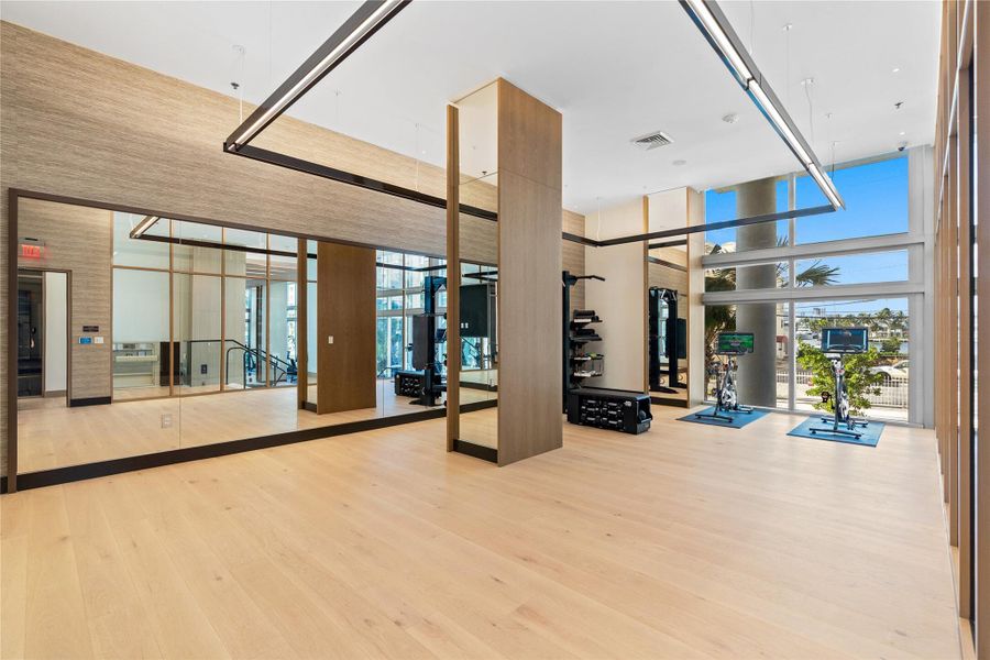 Community amenities in , Fort Lauderdale (Image 71).