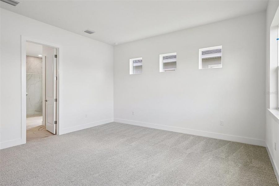 Spacious, unfurnished interior of a new home in Biscayne Landing at Seaire, Parrish (Image 19). Spacious, unfurnished interior of a new home in Biscayne Landing at Seaire, Parrish (Image 19).