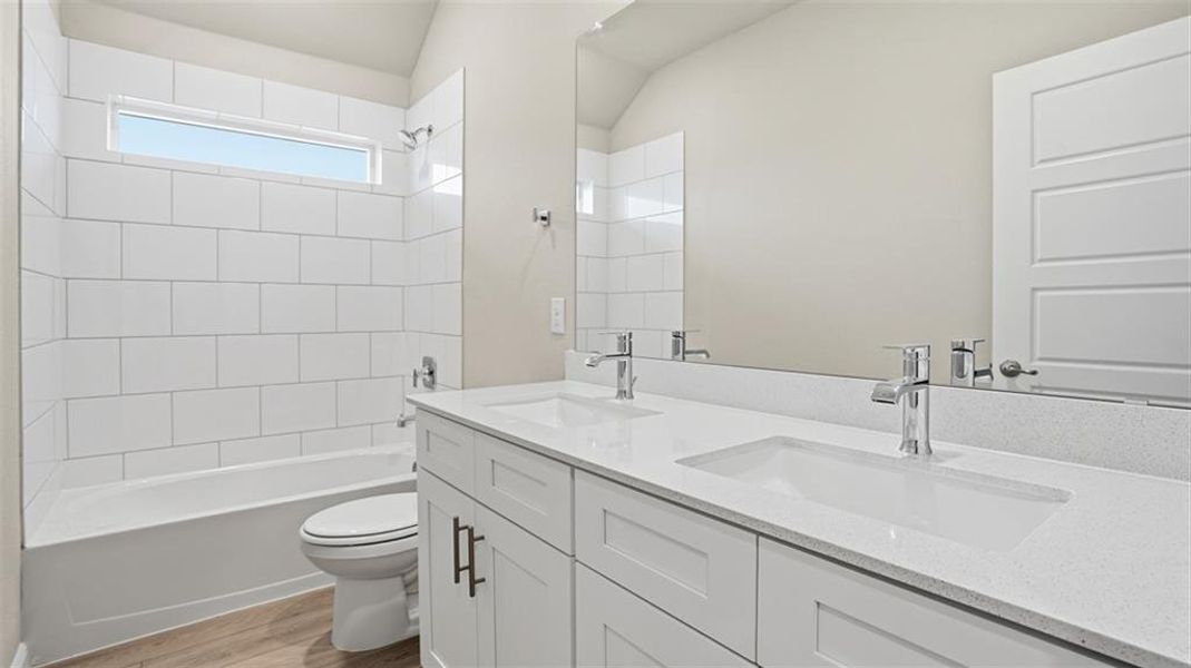 Furnished interior view inside a new home in Eden Ranch, Arlington (Image 11). Furnished interior view inside a new home in Eden Ranch, Arlington (Image 11).