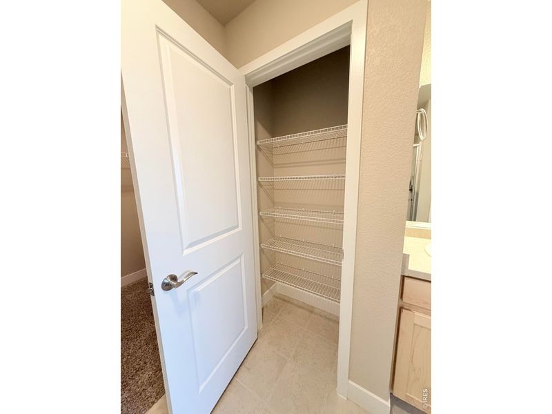 Spacious, unfurnished interior of a new home in Northridge Trails Townhomes, Greeley (Image 17).